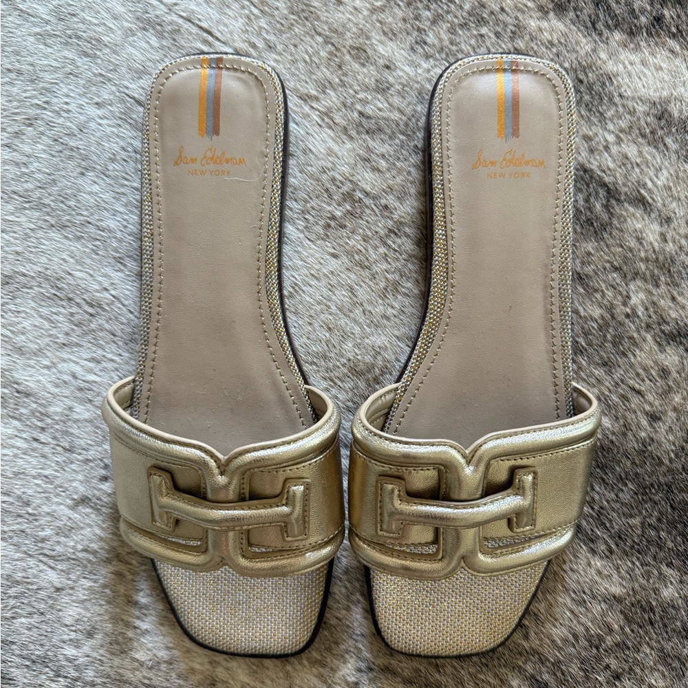 Sam Edelman Irina Sandals in Gold - Size 8